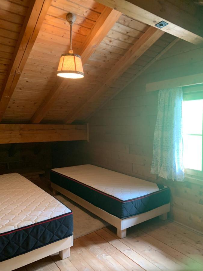 Ferienwohnungen Im Blockhaus Metzler Шварценберг им Брегенцервалд Екстериор снимка