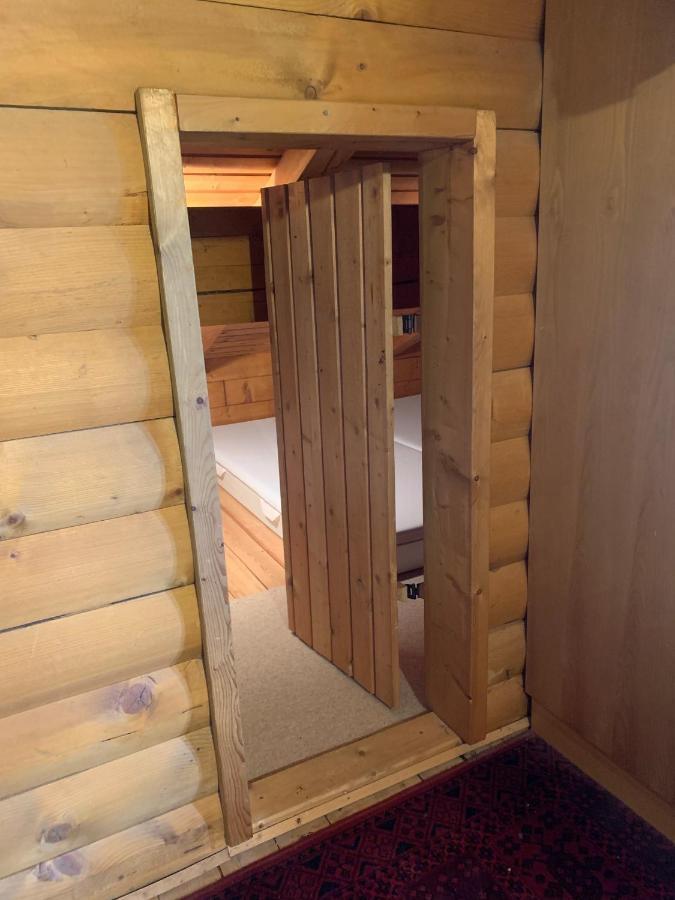 Ferienwohnungen Im Blockhaus Metzler Шварценберг им Брегенцервалд Екстериор снимка